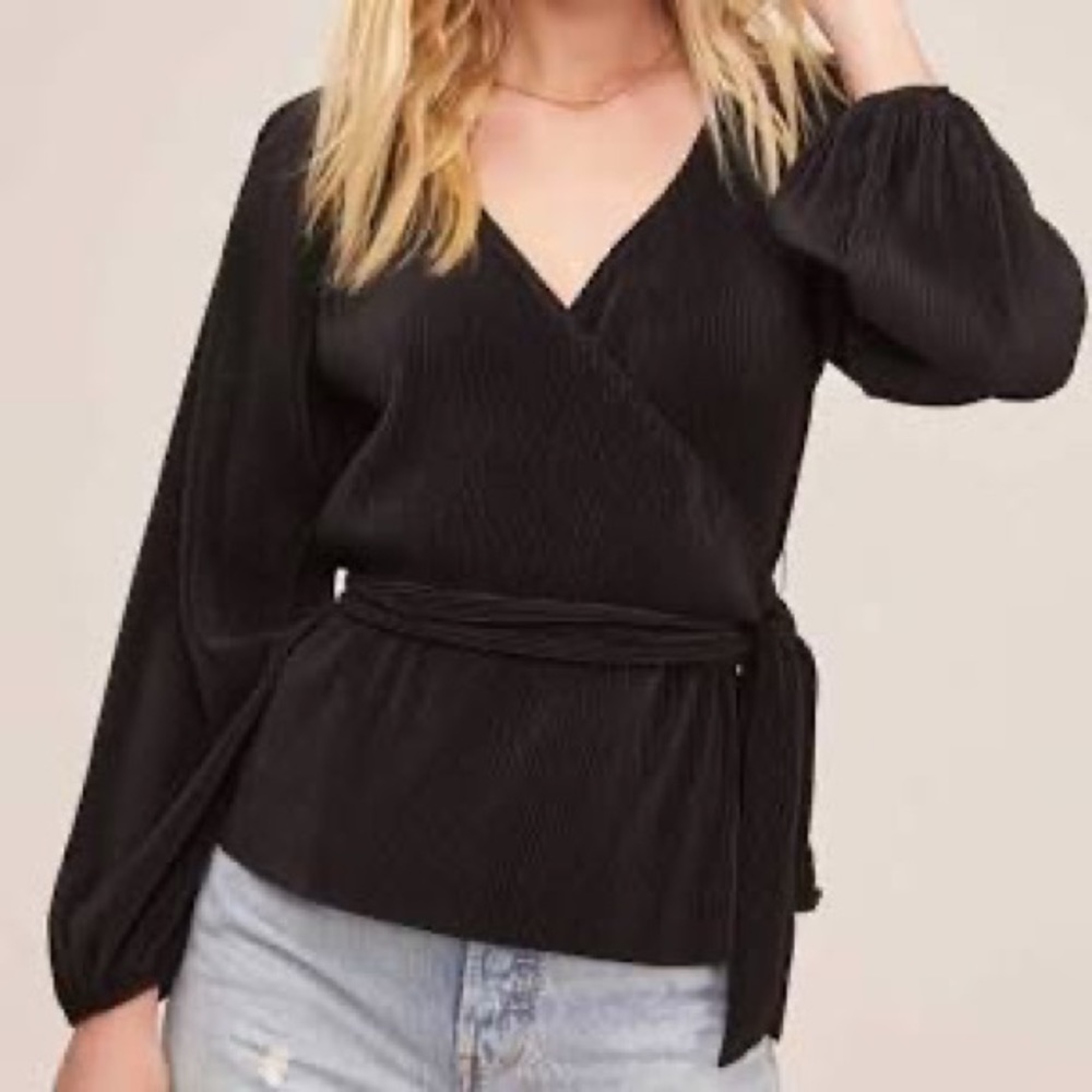 Astr Black Side Toe Shirt